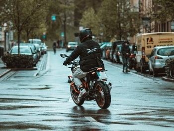 Oblečte se na motorku za každého počasí