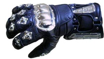 Metal kožené rukavice na motorku, kovové chrániče na kloubech a prstech