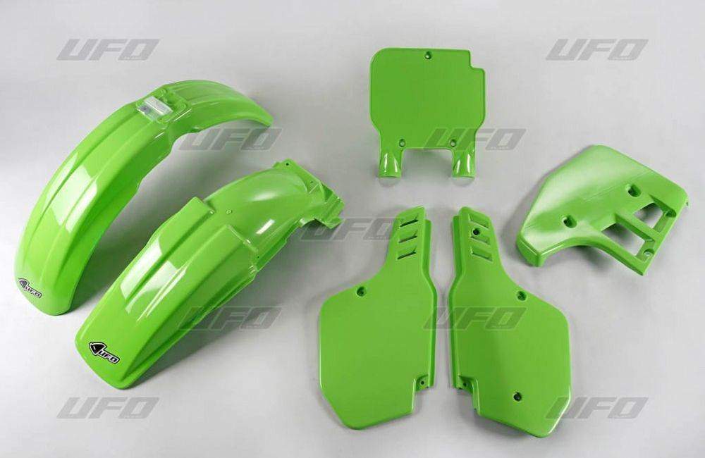 UFO kompletní plasty KAWASAKI KX 125 89, barva zelená