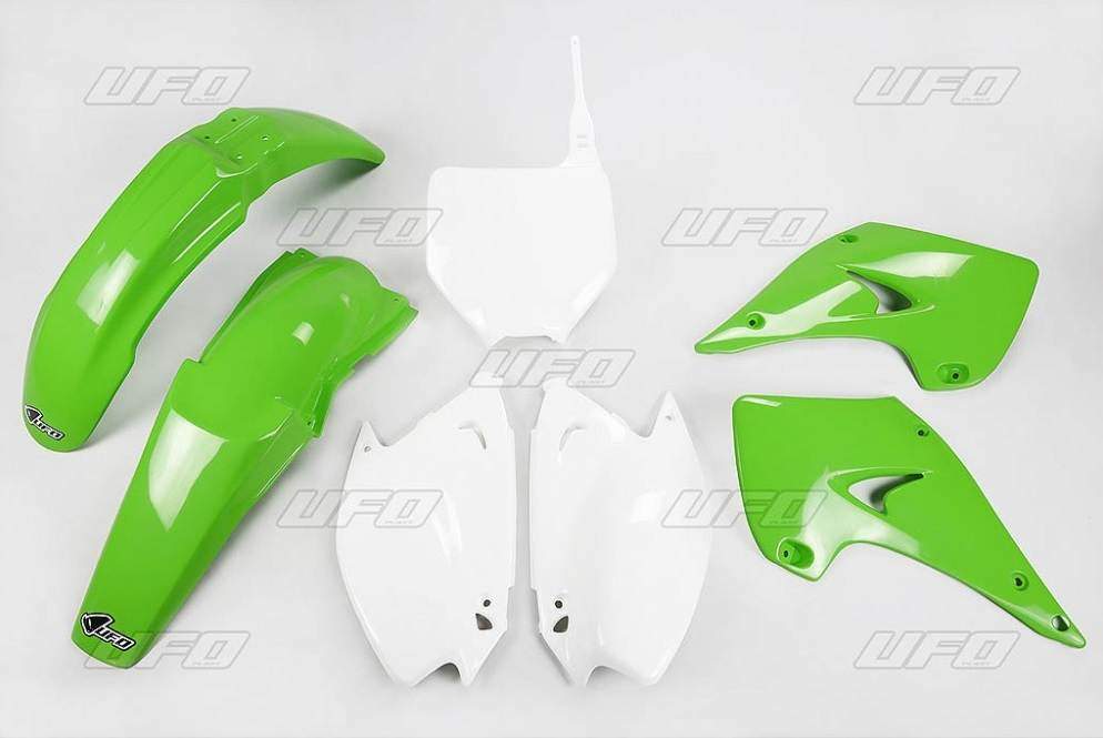 UFO kompletní plasty KAWASAKI KX 125/250 05-10, barva OEM (zelená/bílá)