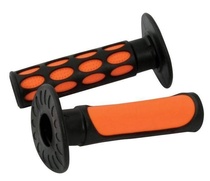 OFF-Road MX Gripy na motorku, oranžové černé, délka 125 mm, průměr 22 mm levý, 25 mm pravý