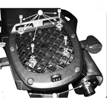 Kappa K528M Nosič zadního kufru pro kufry MONOLOCK KAWASAKI KLV 1000 (04-09), SUZUKI DL 1000 V Strom (02-11), SUZUKI DL 650 V Strom (04-11) pro SUZUKI DL 1000 V STROM rok výroby 2011